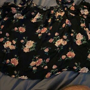 American Eagle ladies top